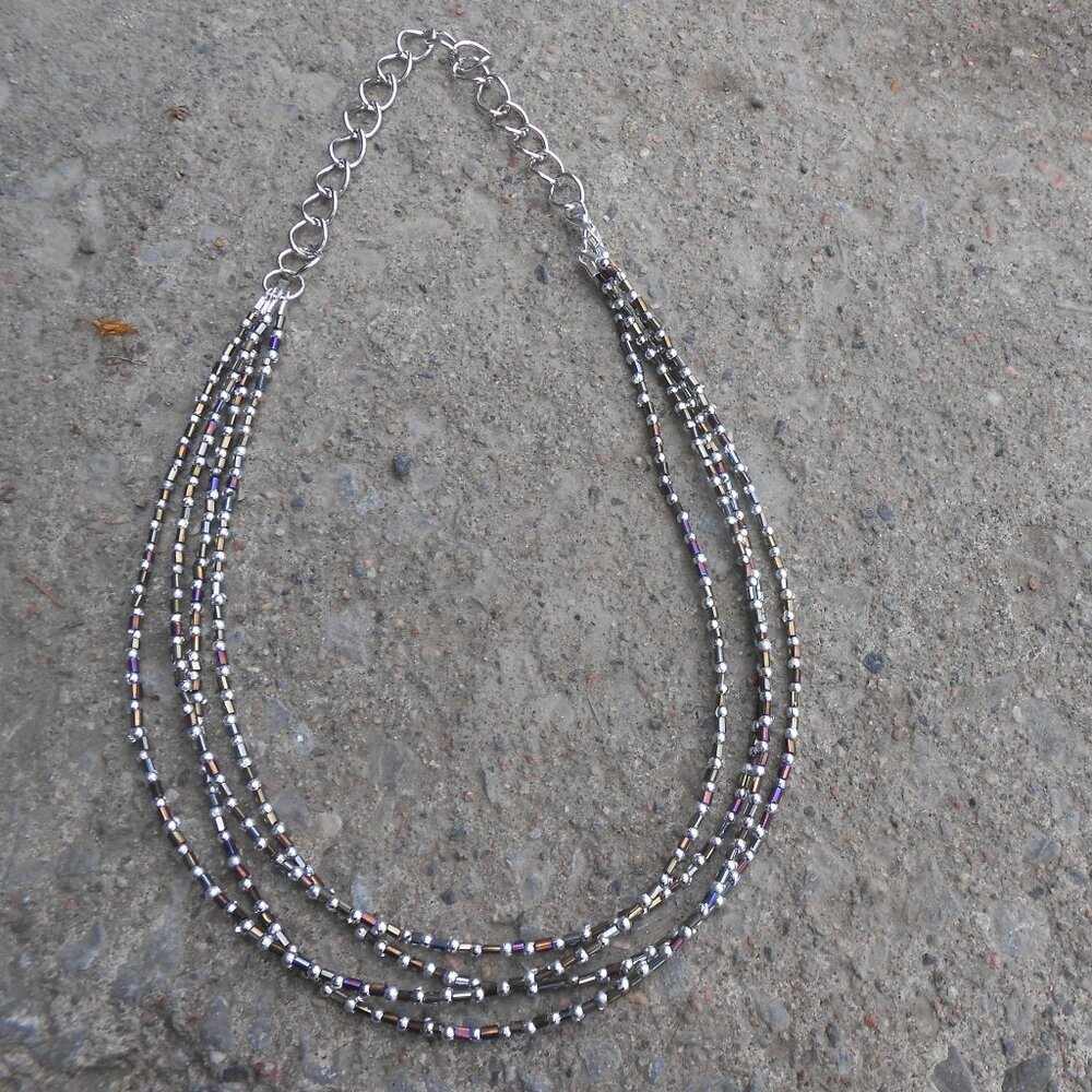 No69 Pretty handmade necklace made with Czech glass beads and earrings